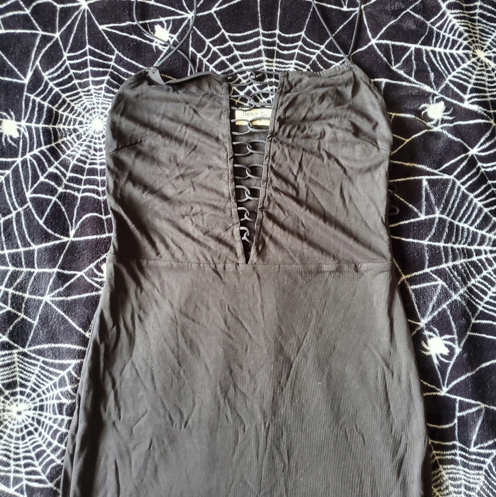 BLACK LACE UP DRESS